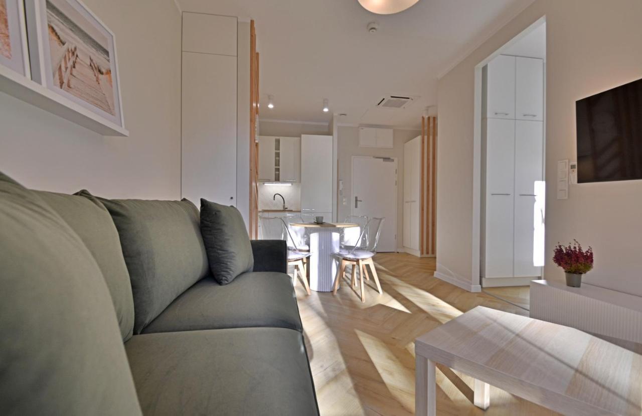 Osiedle Seaside Garden - Apartamenty Bryza Z Garazem, 100M Od Promenady Swinoujscie Dış mekan fotoğraf