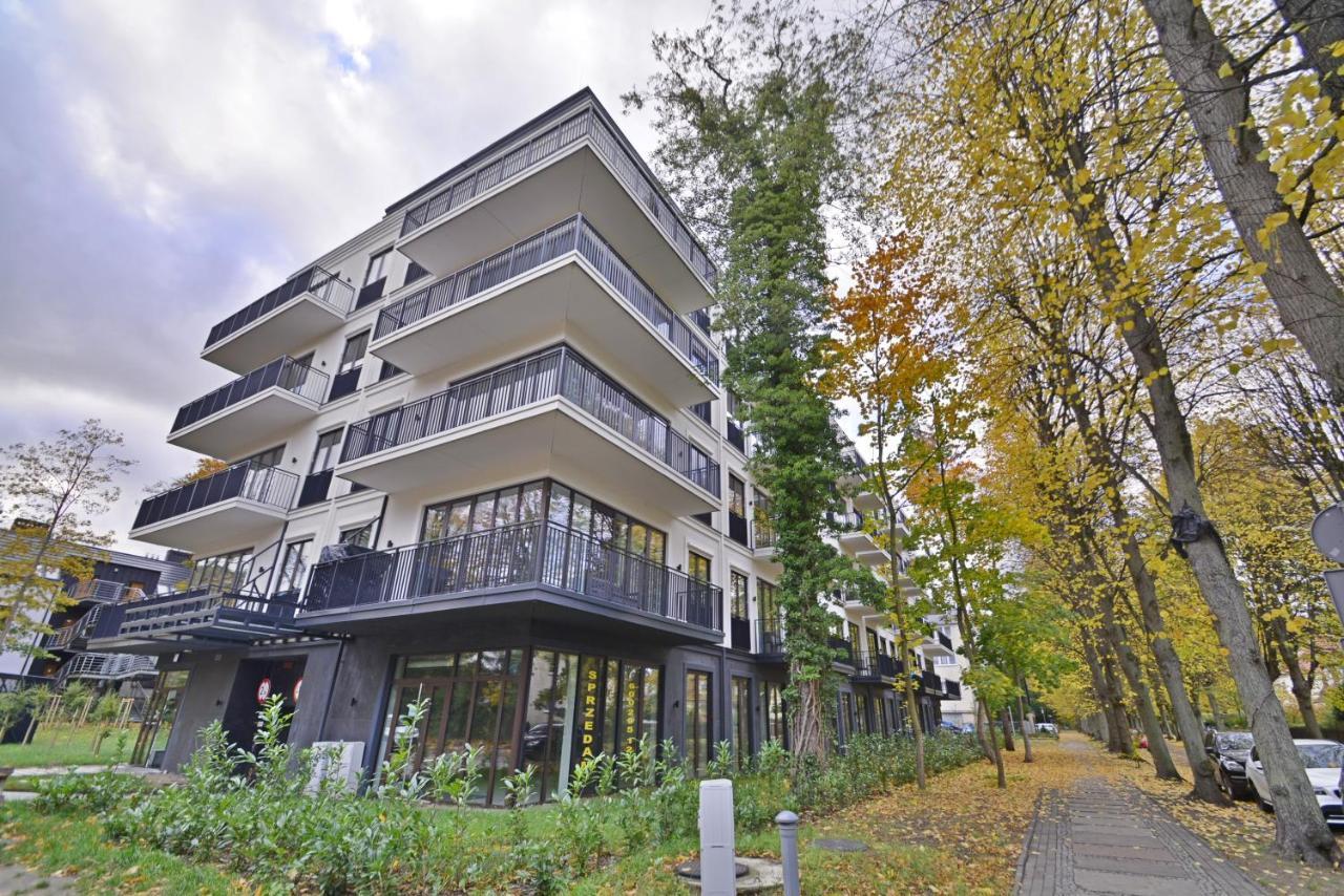Osiedle Seaside Garden - Apartamenty Bryza Z Garazem, 100M Od Promenady Swinoujscie Dış mekan fotoğraf